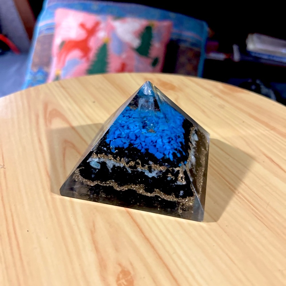 Copper Energy Pyramid - Picture 2 of 3